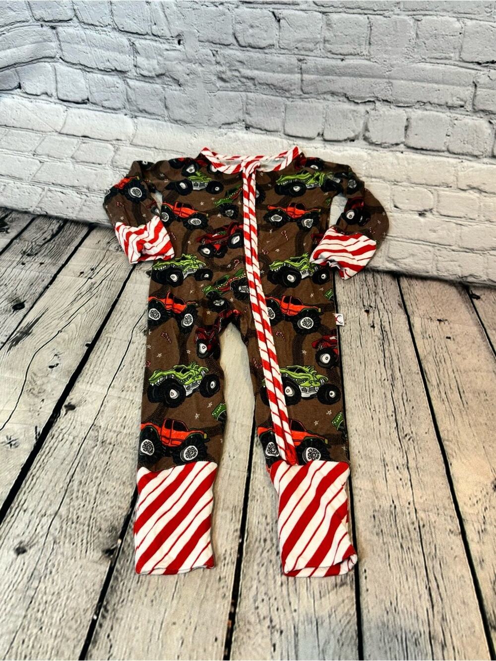 Buck Wild Bamboo Holiday Monster Trucks Bamboo Zippie